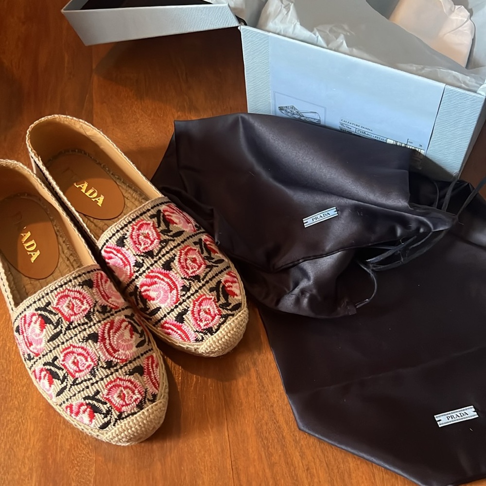 New Prada Embroidered Rose Espadrille size 36 - Picture 6 of 7